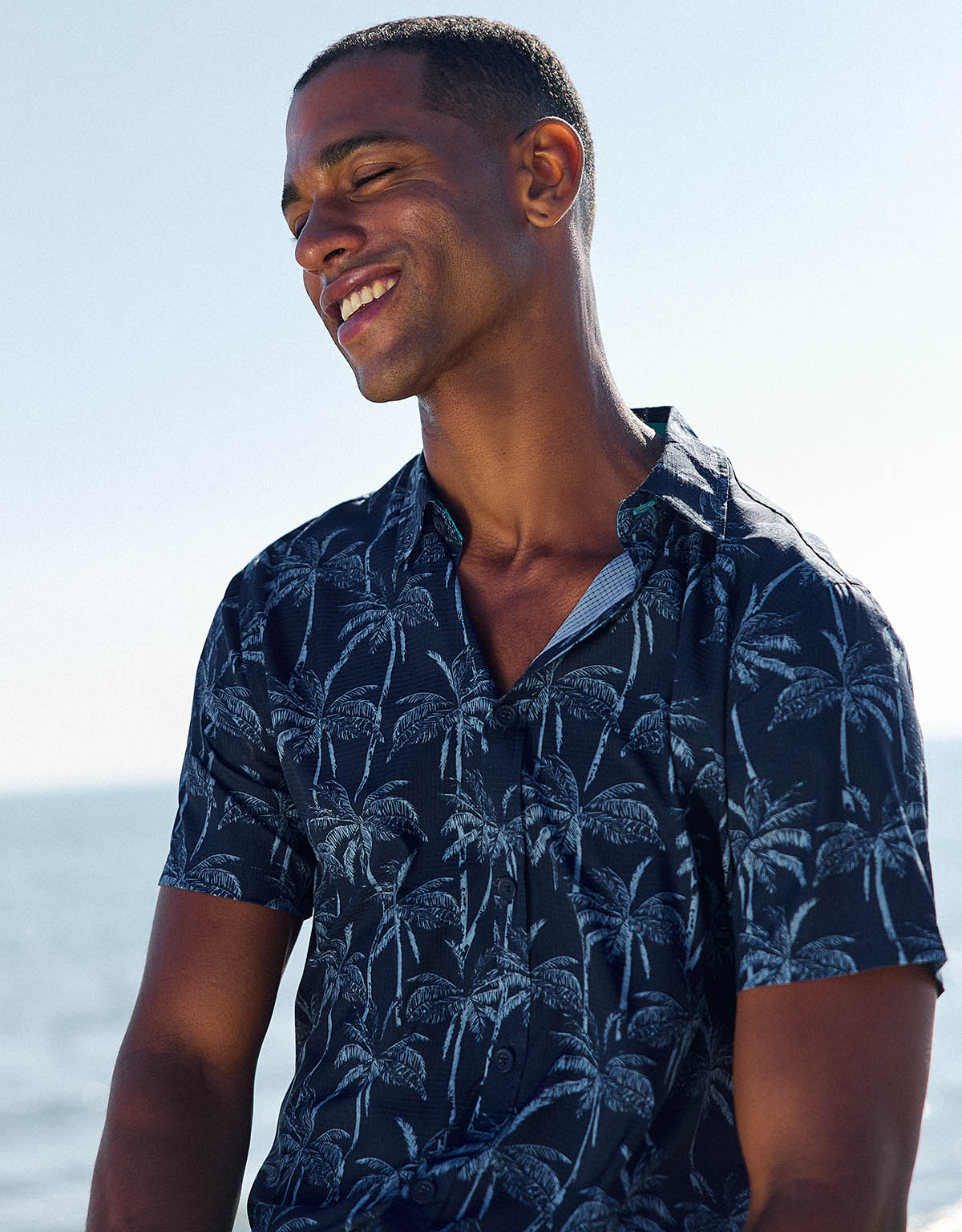 Navy Blue Short Sleeve Shirt - Furairapalm