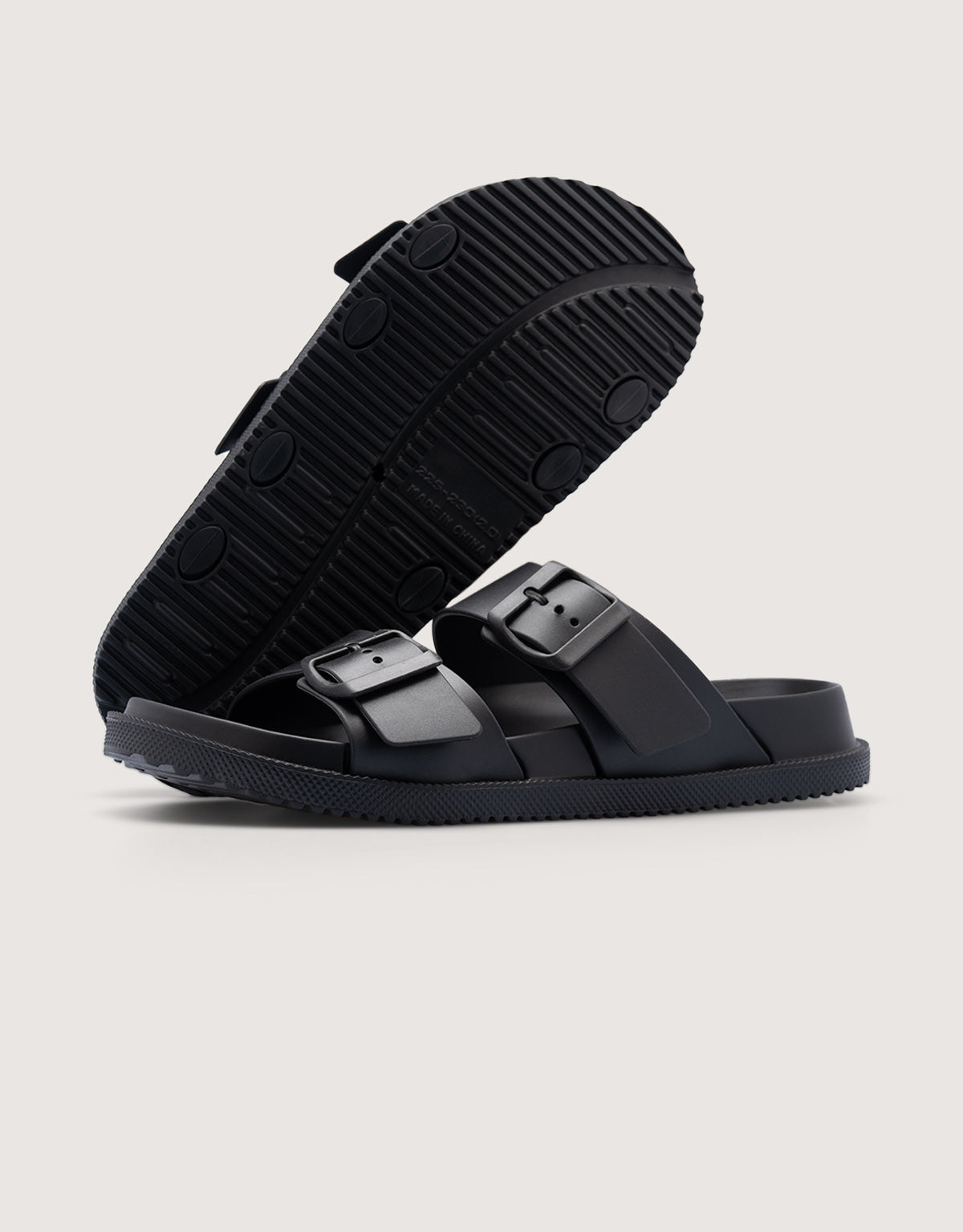 Black Buckle Sandals - Kauai