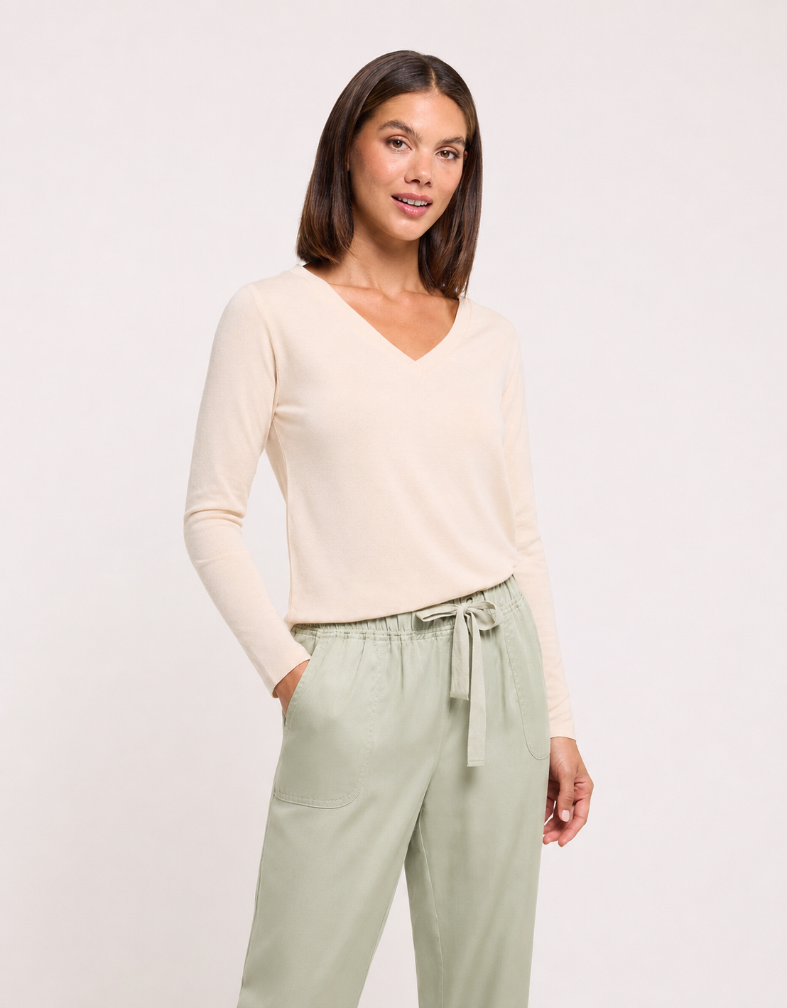 Khaki Long Trousers – Axelio