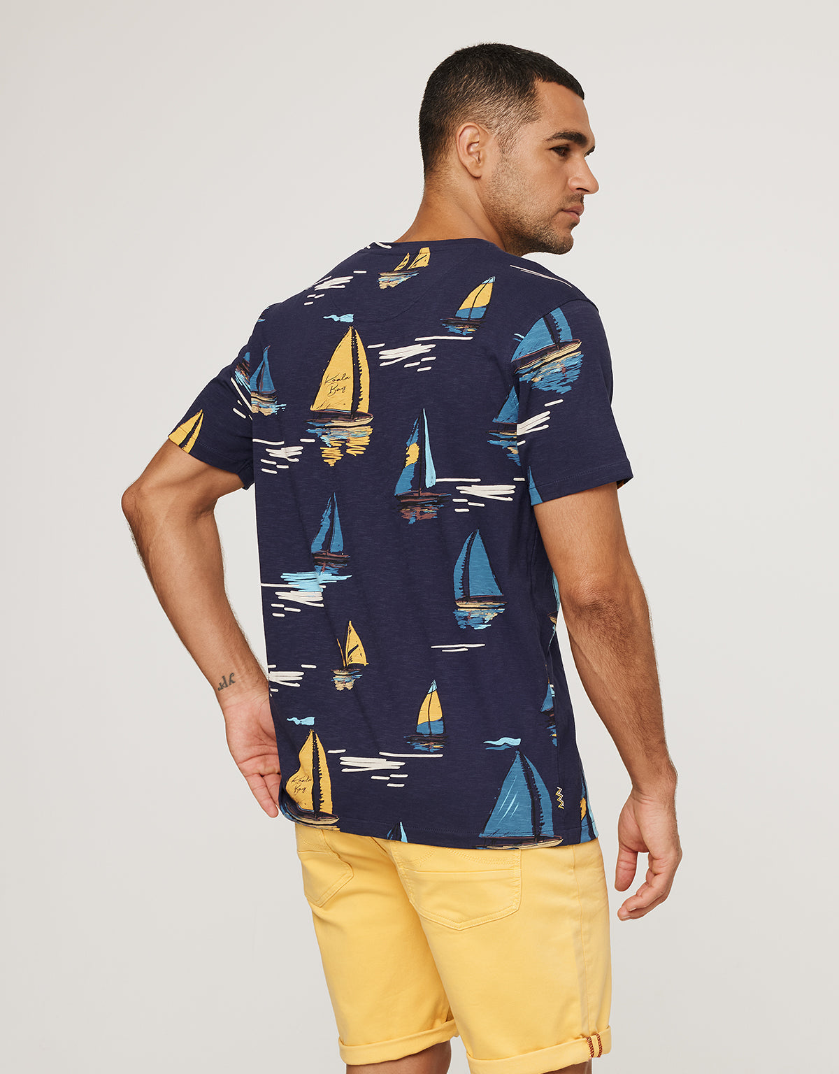 Camiseta Manga Corta Barcos - Sloopy