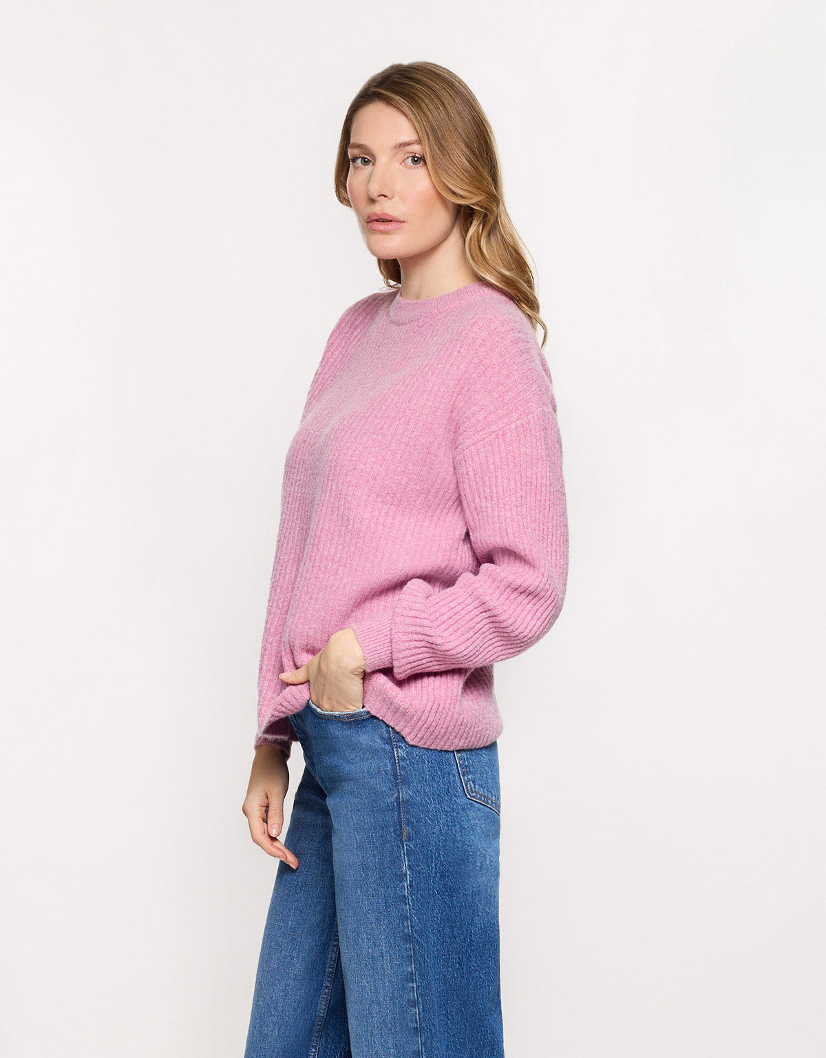 Pink Sweater - Capybara