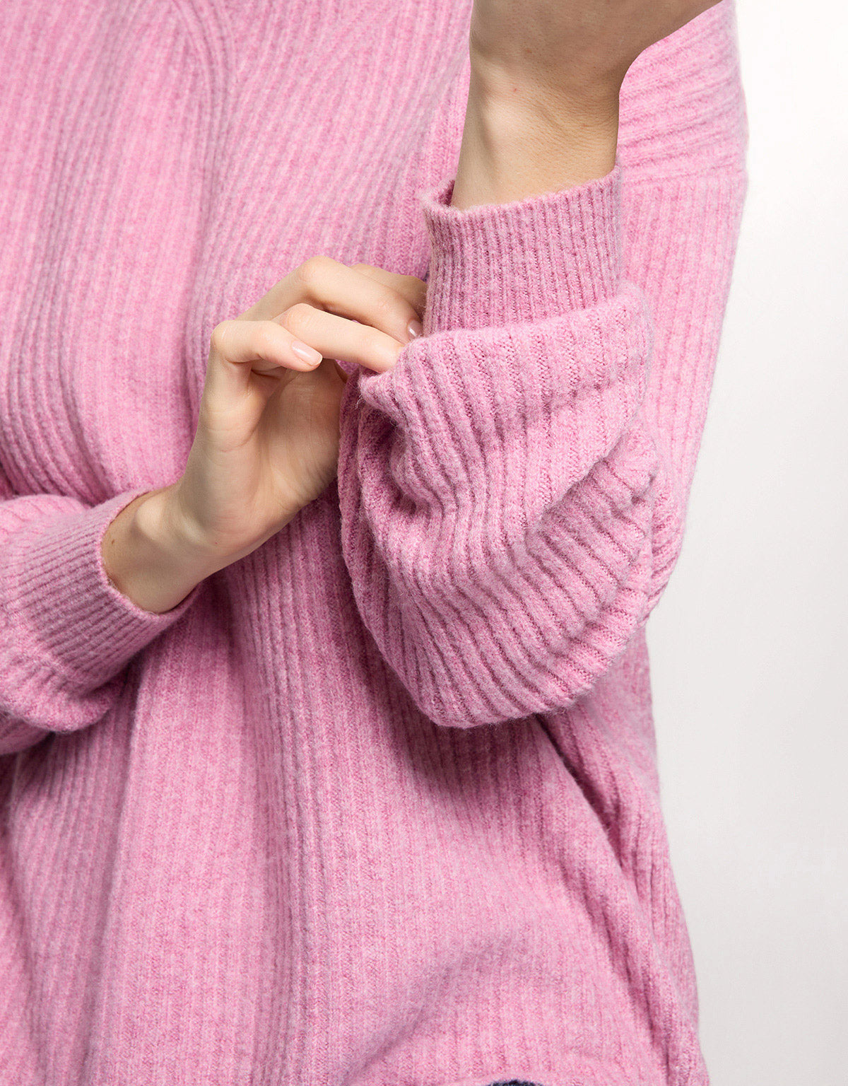 Pink Sweater - Capybara
