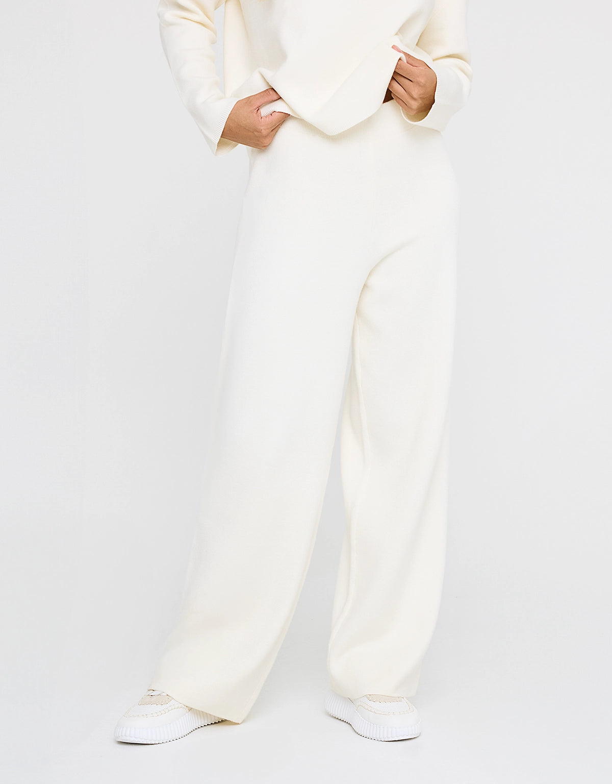 Beige Long Pants - Yamiki