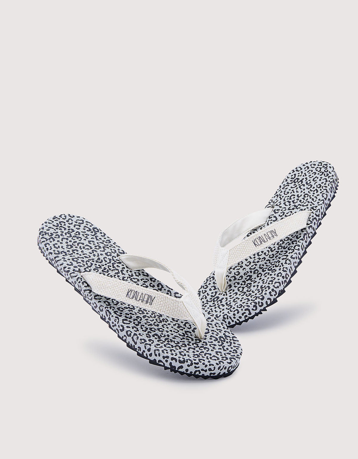 White Flip Flop - Zentrix