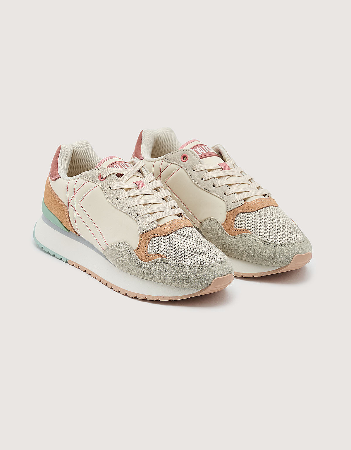 Beige Sneaker Shoes - Saturn