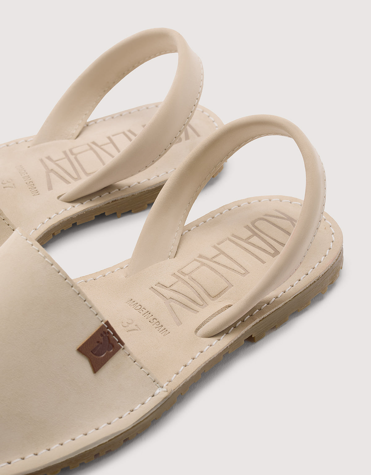 Menorquina Beige - Aremi