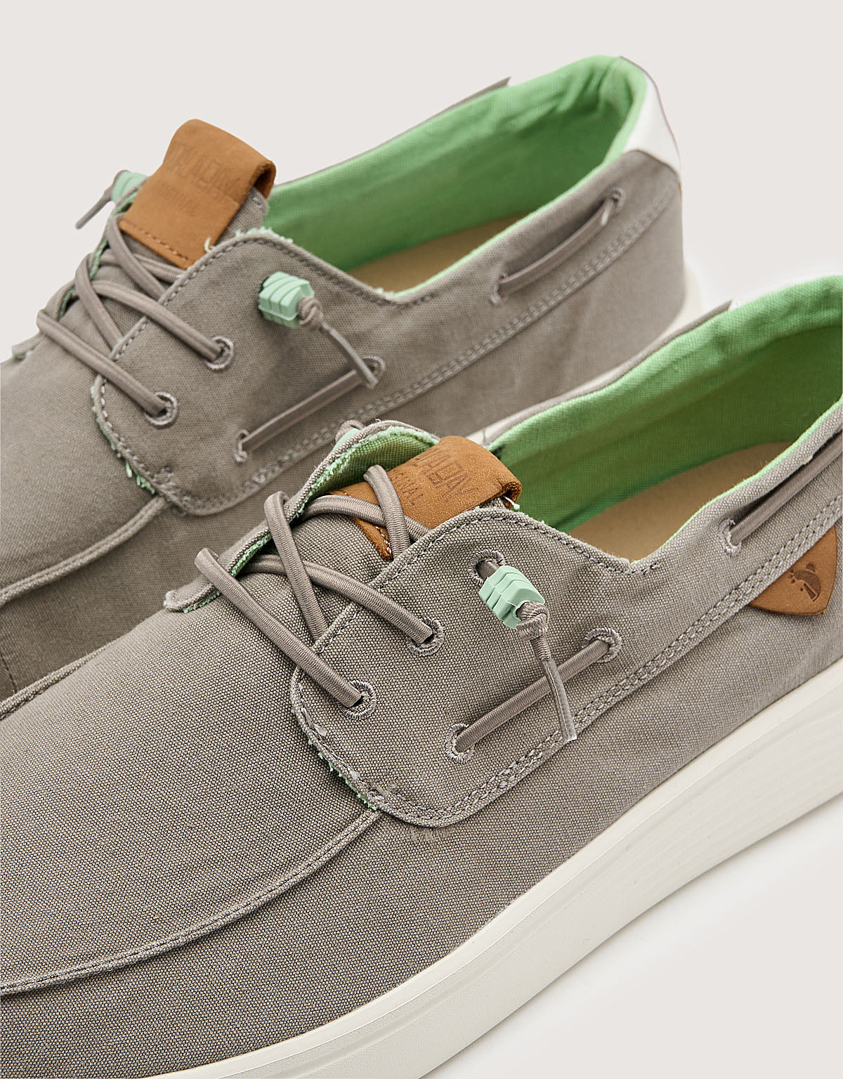 Gray Nautical - Maxime