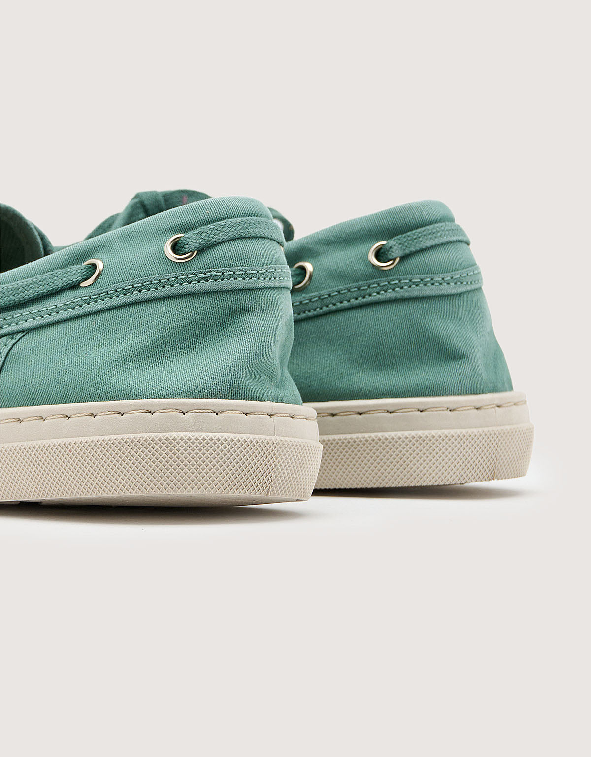 Green Boat Shoes - Nautic