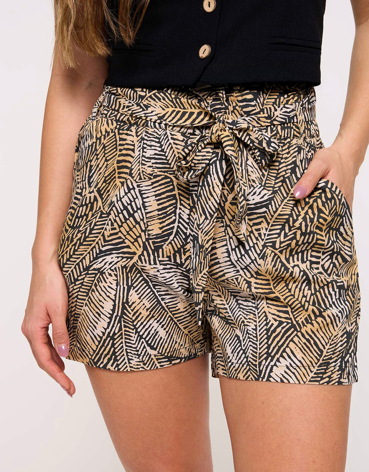 Dark Green Shorts - Pileta