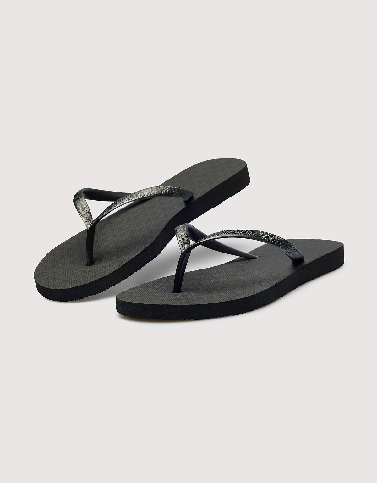 Black Thong Sandal - Malibu