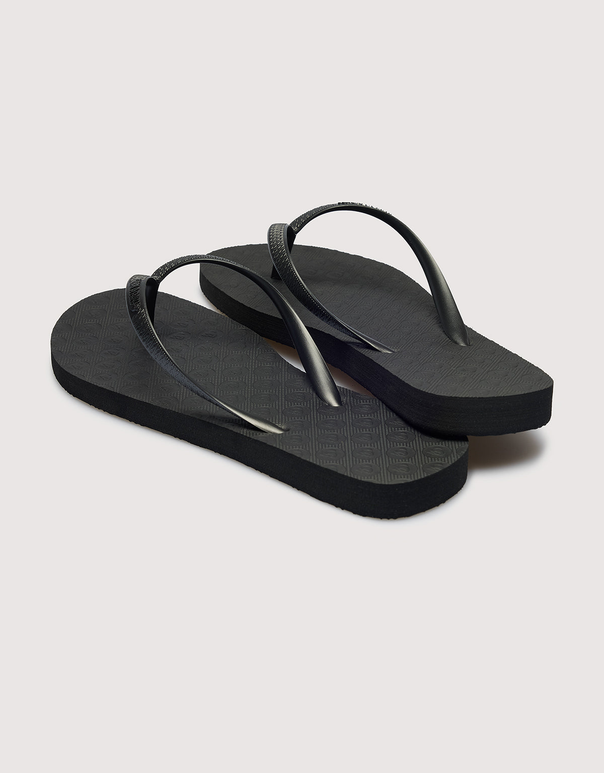 Black Thong Sandal - Malibu