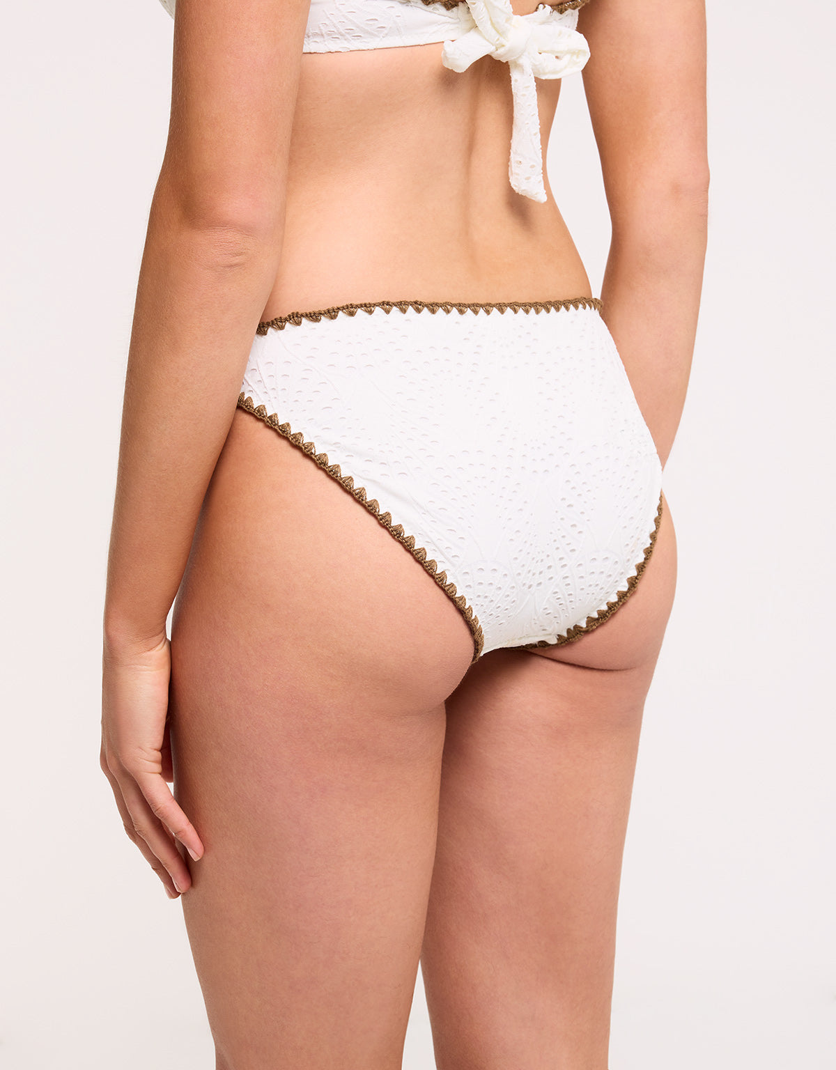 Braguita Bikini Blanco - Bicely 4