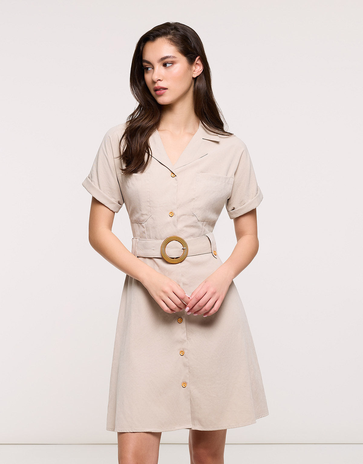 Beiges kurzes Kleid – Ilice II