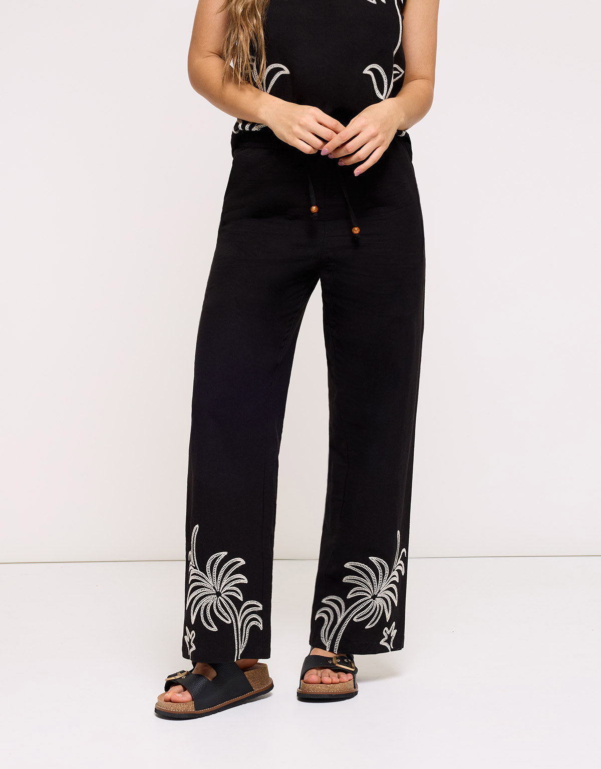 Long Pants with Embroidery Black - Panmore