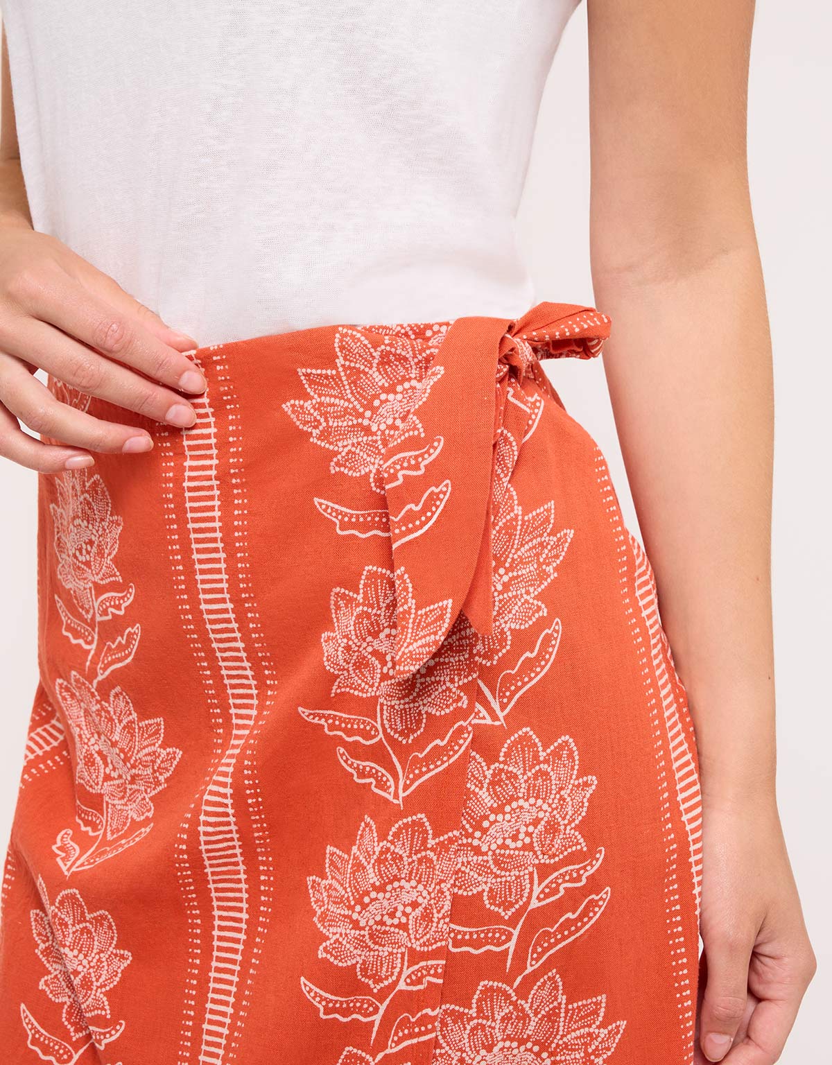 Falda Midi Naranja con Lazo - Gilia 4
