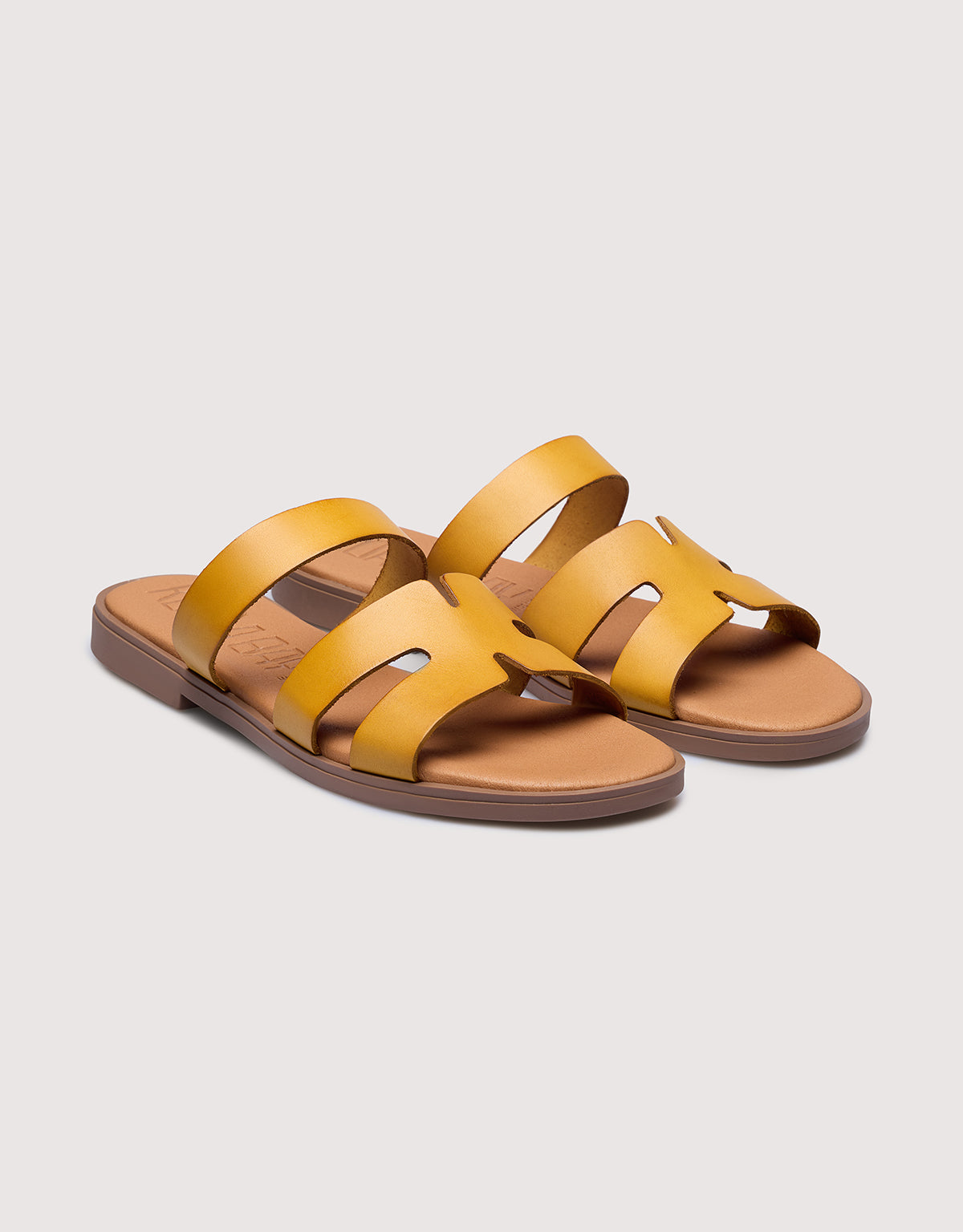 Nugat Flat Sandal - Ronda