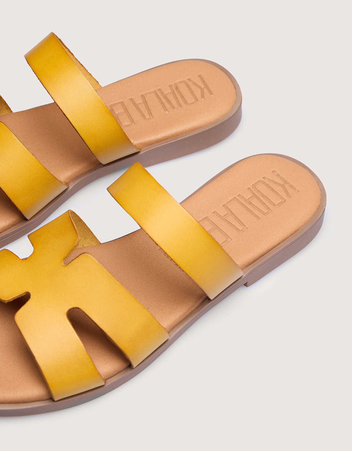 Nugat Flat Sandal - Ronda