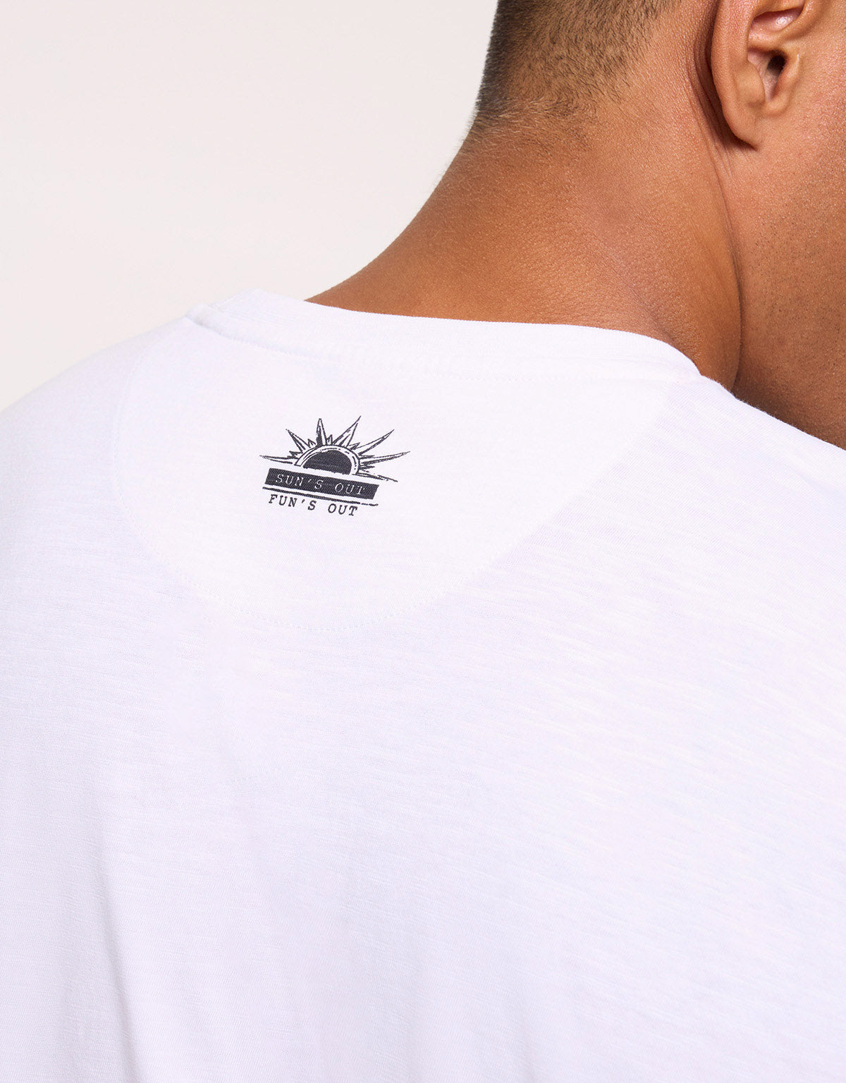 White Short-Sleeve T-Shirt - Nuberu