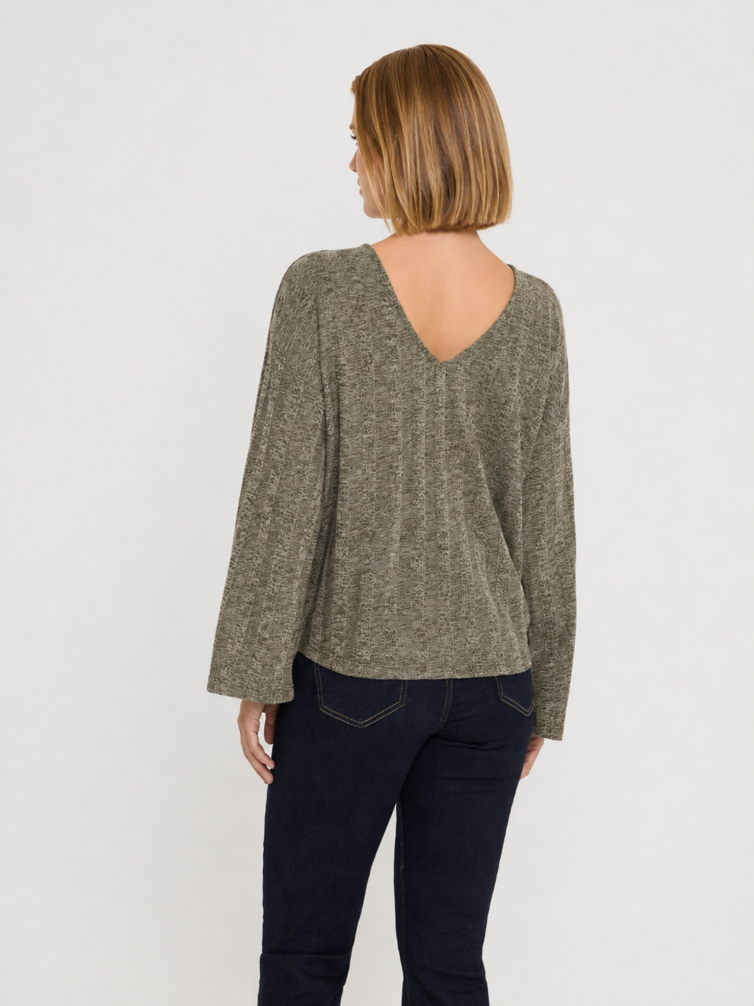 Long Sleeve Sweater - Kaima
