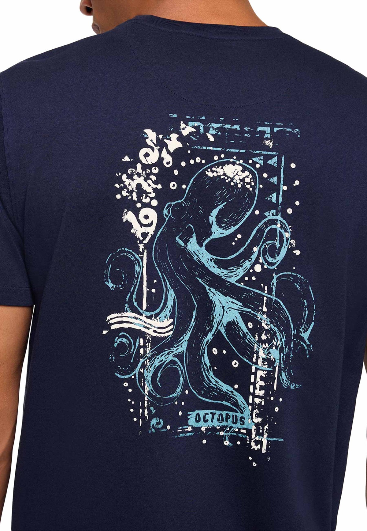 Camisetas estampadas de moda en 2026: tendencias para hombre y mujer