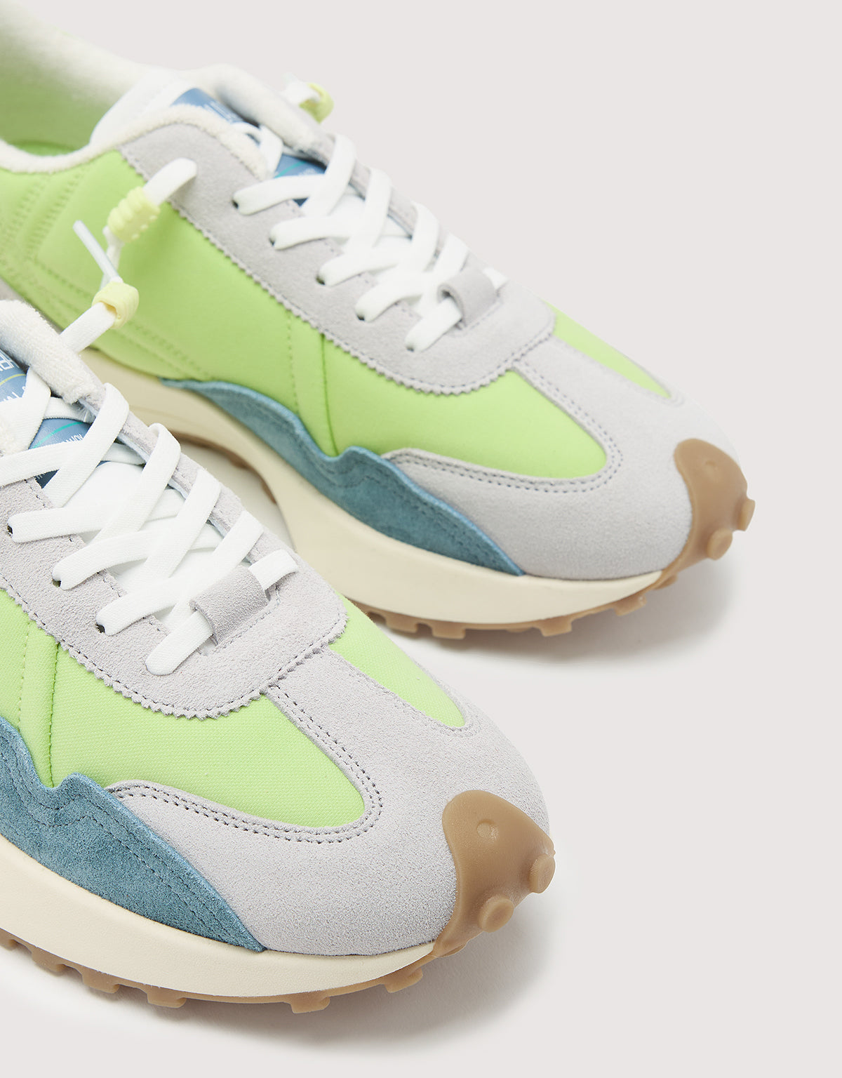 Lancer Sneakers - Lima