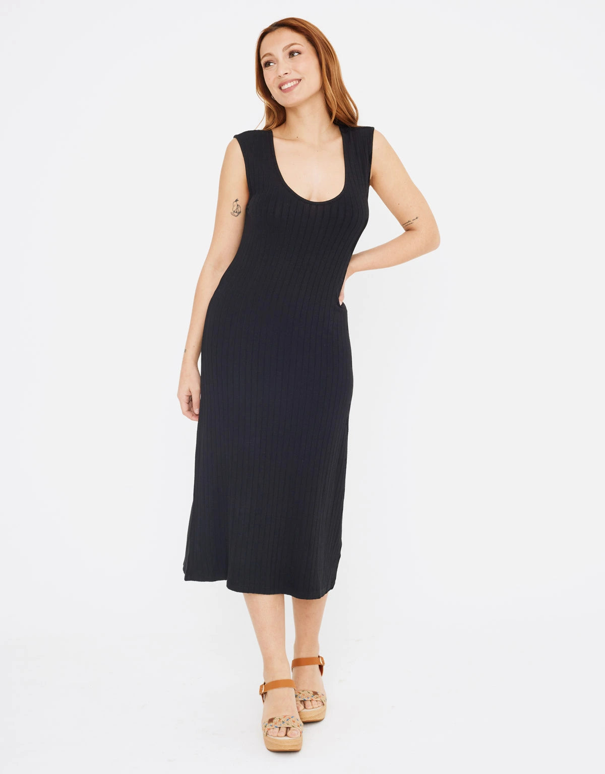 Vestido Midi Largo Cuello Redondo - Desita 
