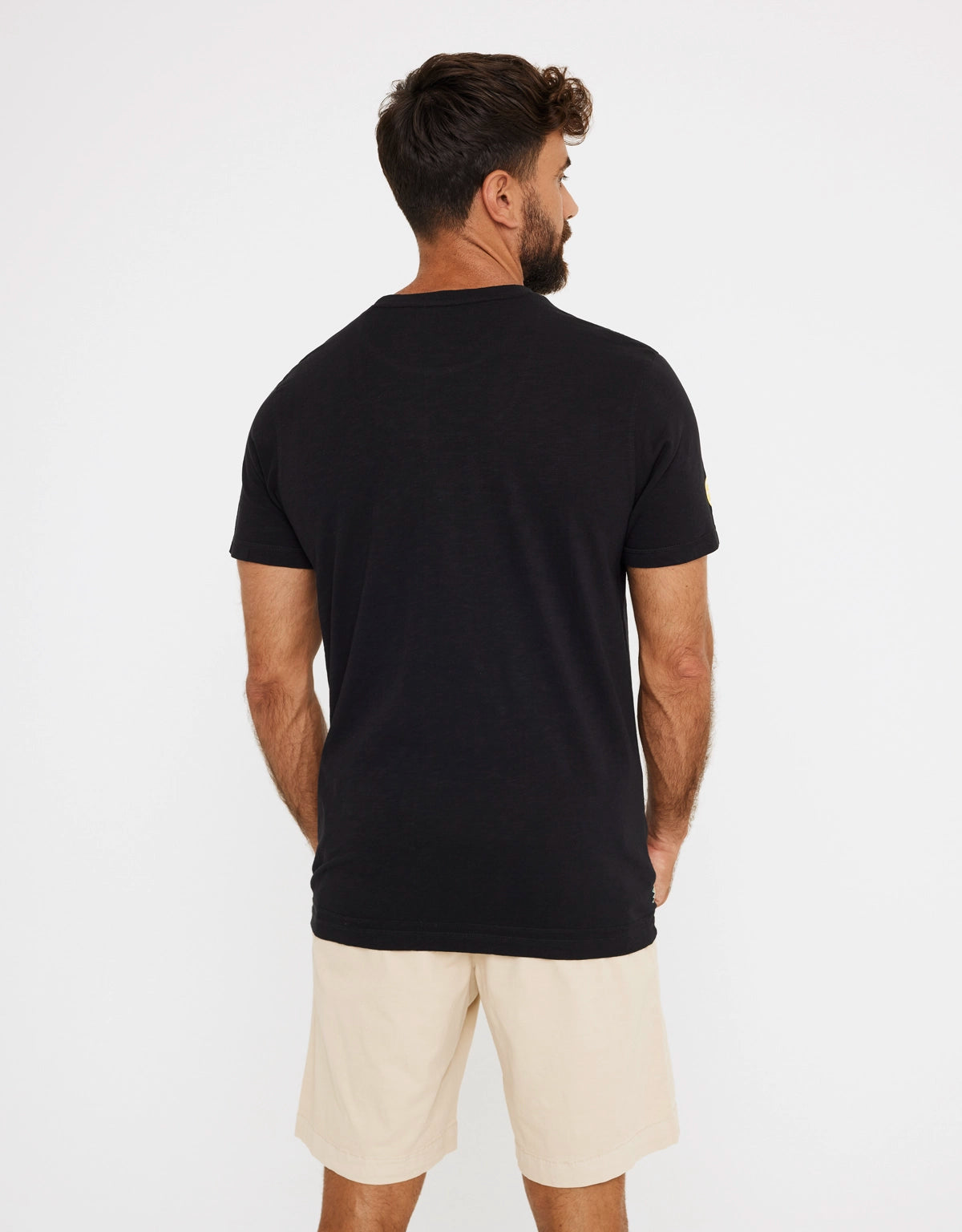 Short Sleeve T-Shirt Detail - Dearco