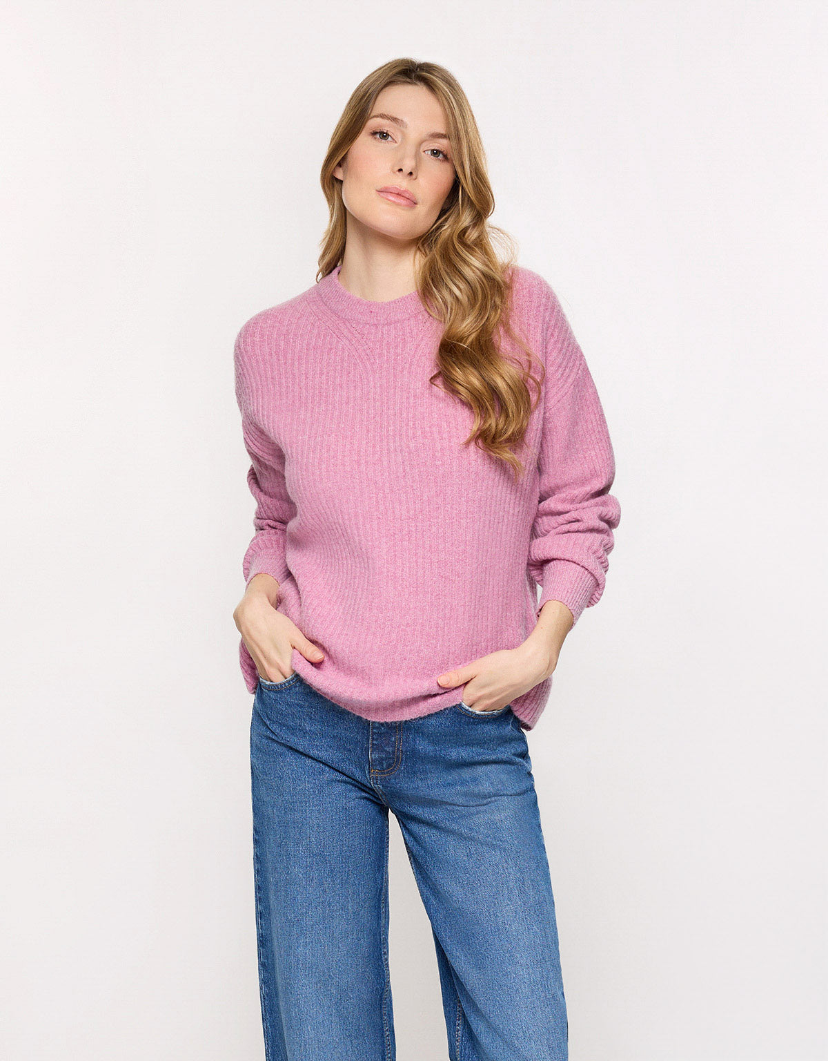 Pink Sweater - Capybara
