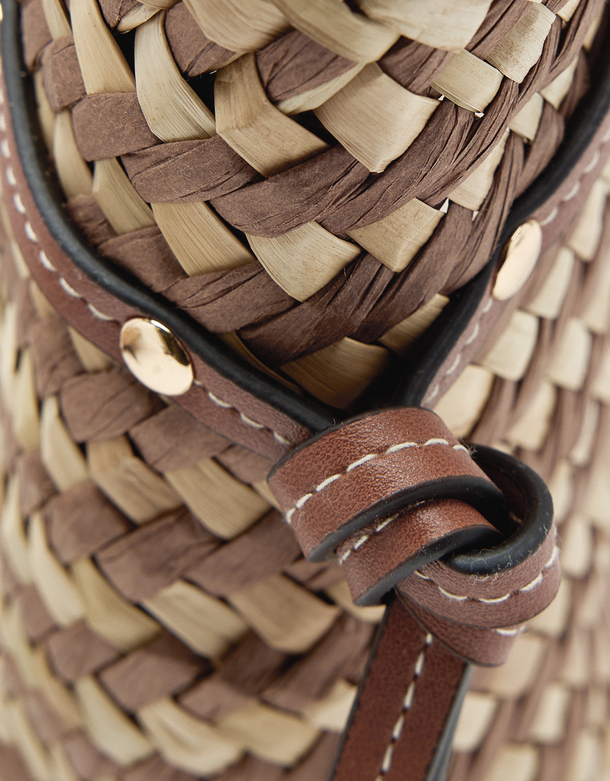 Brown Basket - Vynia