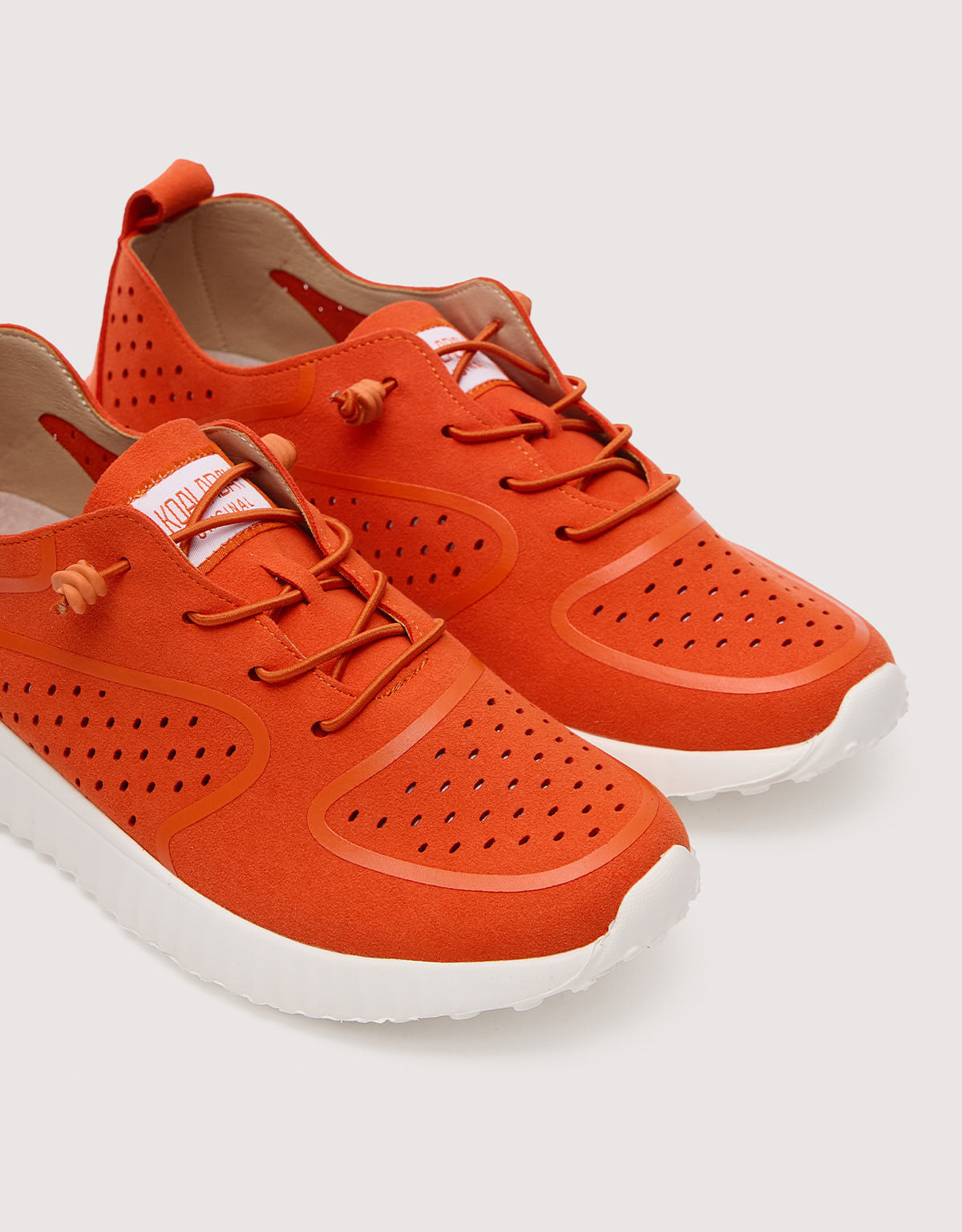 Sneaker Naranja - Charmy 3