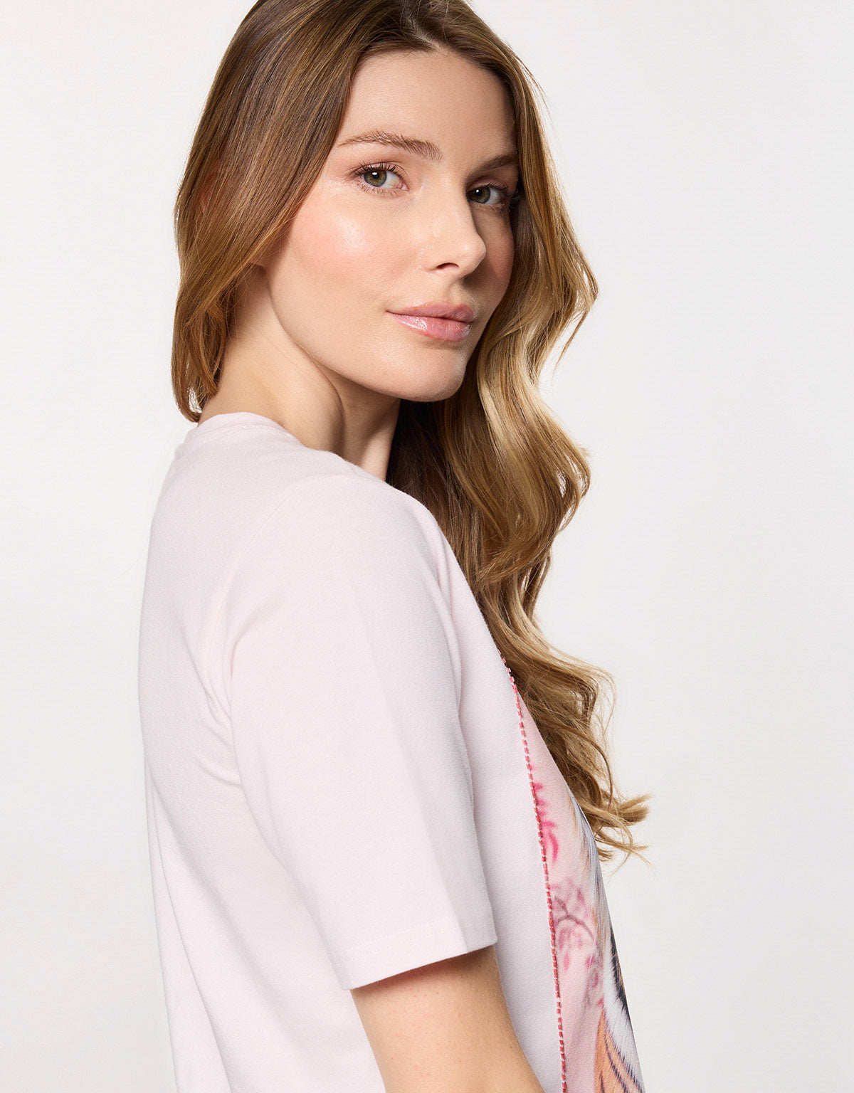 Light Pink Short Sleeve T-Shirt - Tigrali