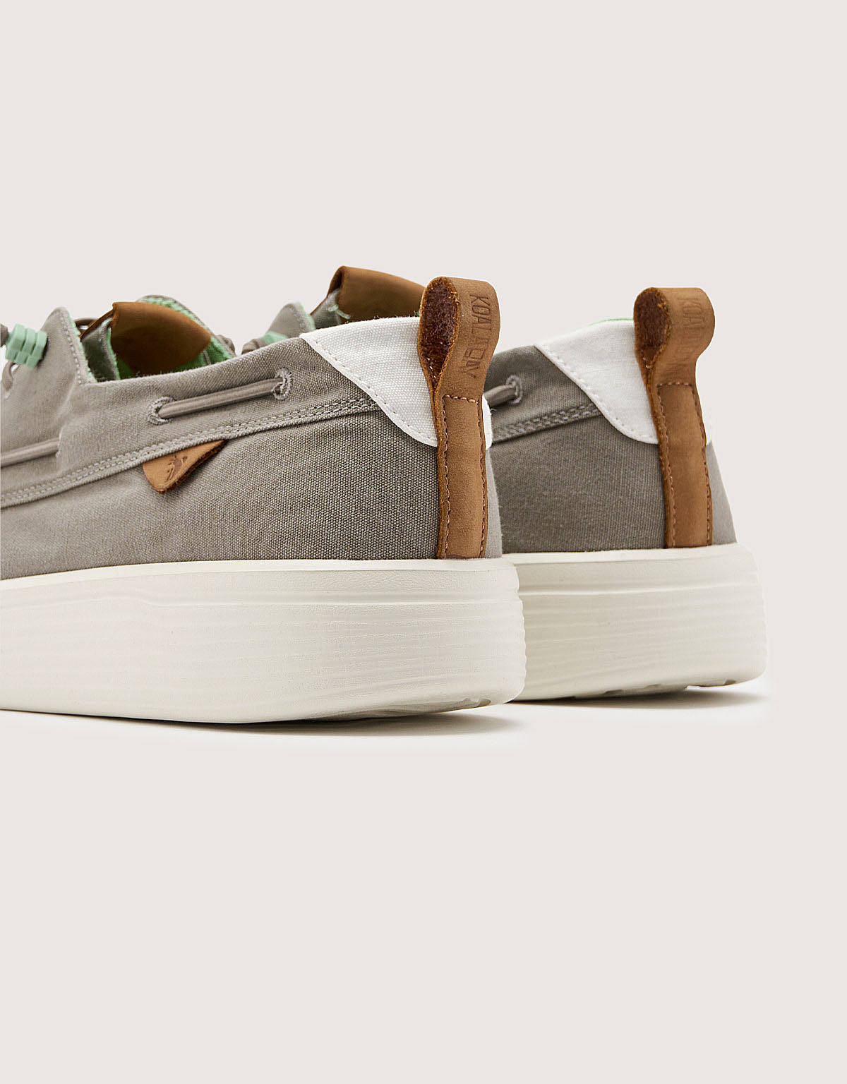 Gray Nautical - Maxime