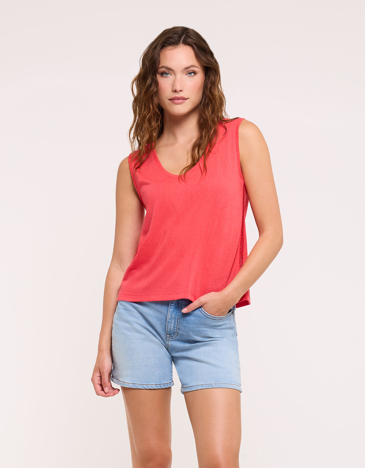 Coral Vest Top with Openwork Back Detail – Kia