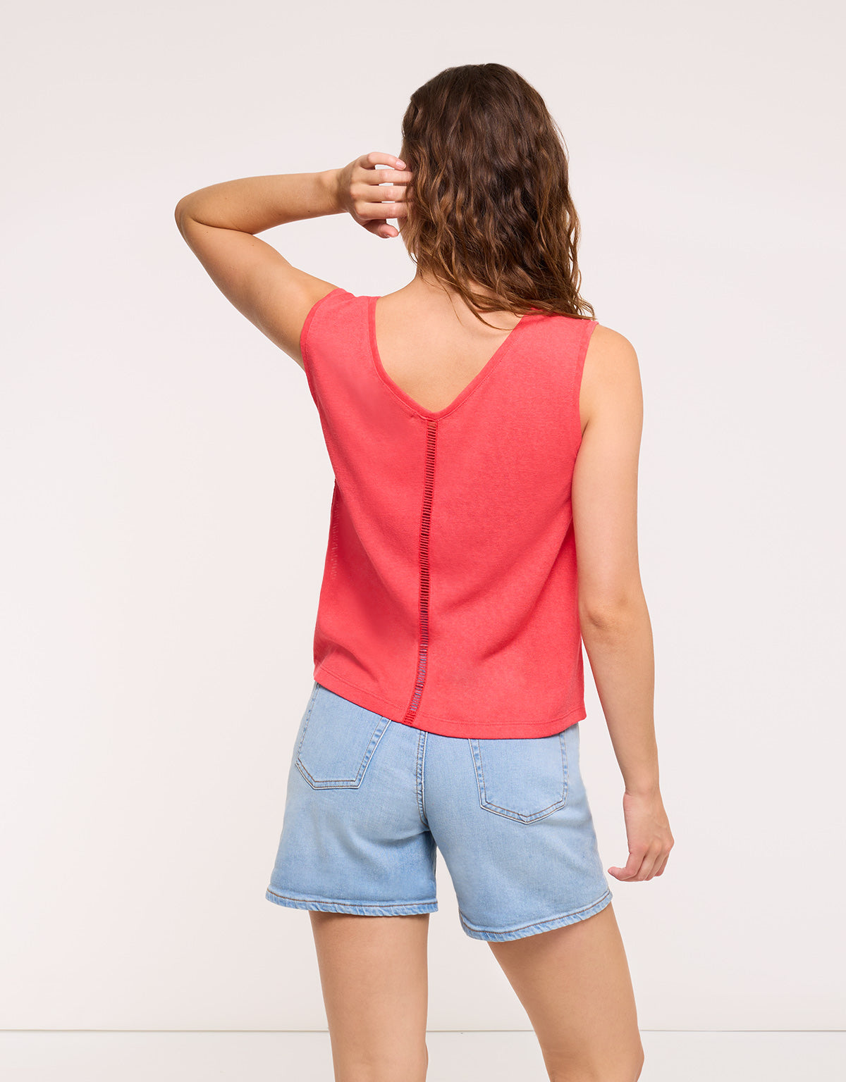 Coral Vest Top with Openwork Back Detail – Kia