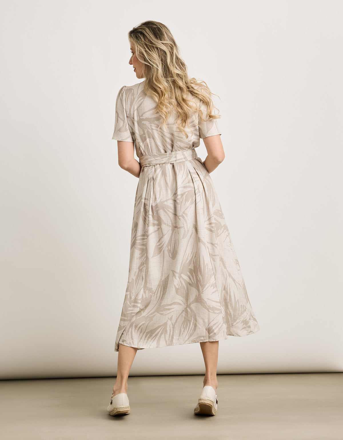 Vestido Midi Beige - Lofta 