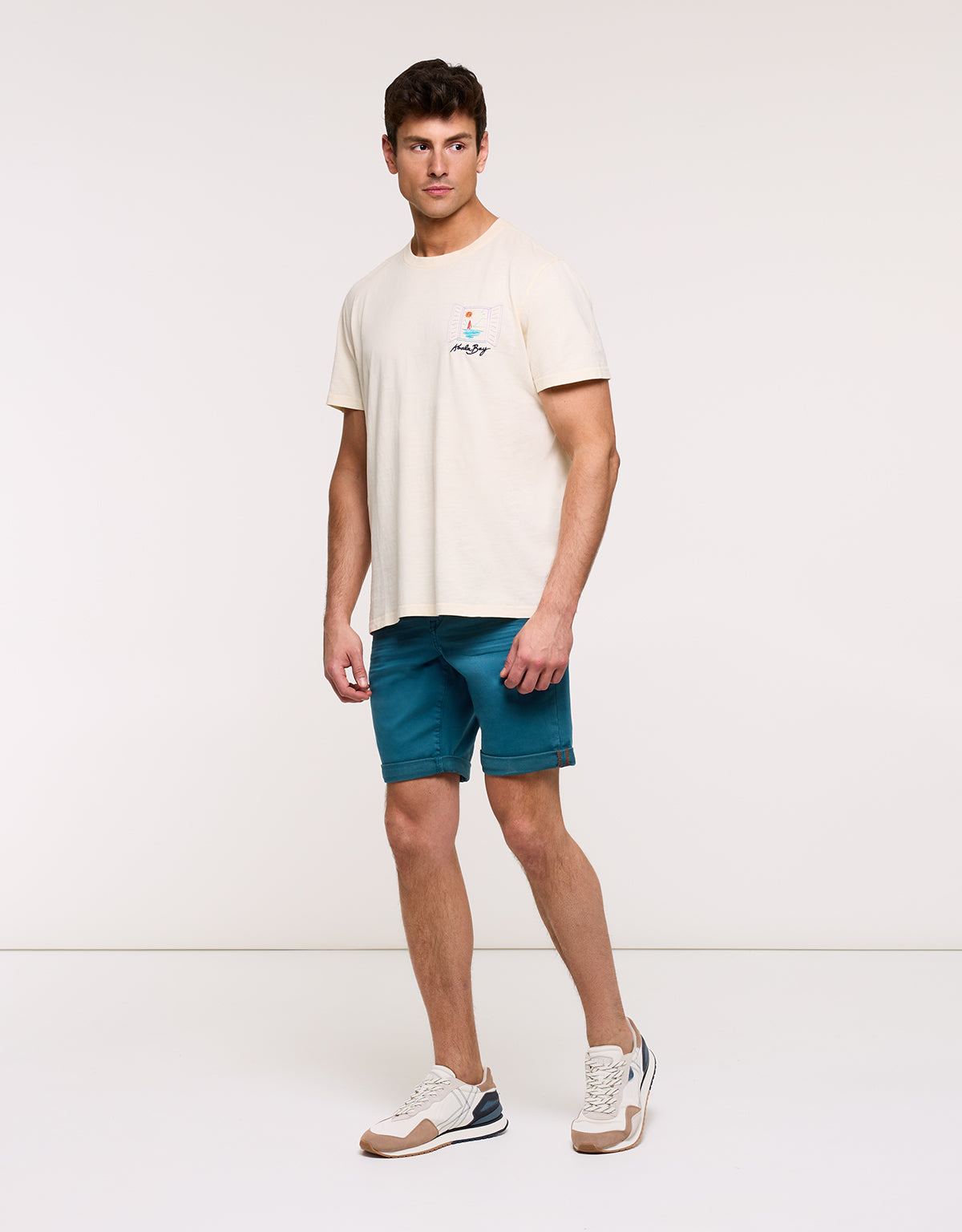 White Short Sleeve T-shirt - Hobatsam