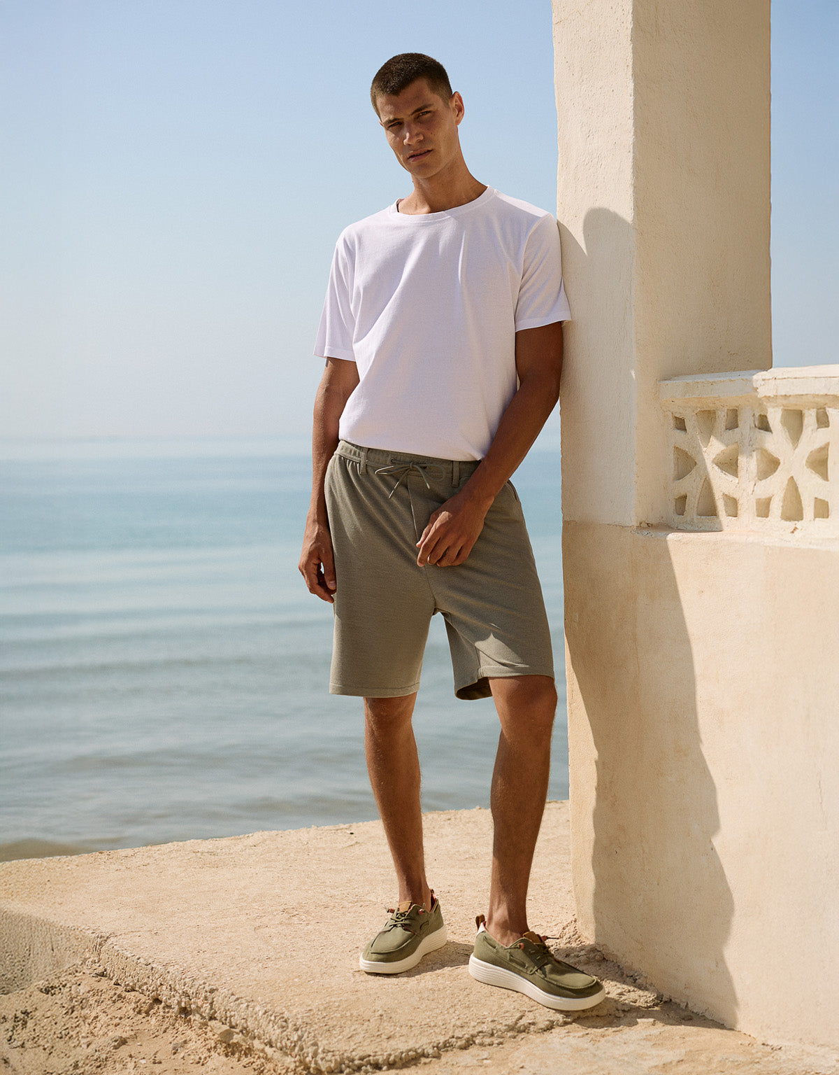 Khaki Bermuda Shorts - Player