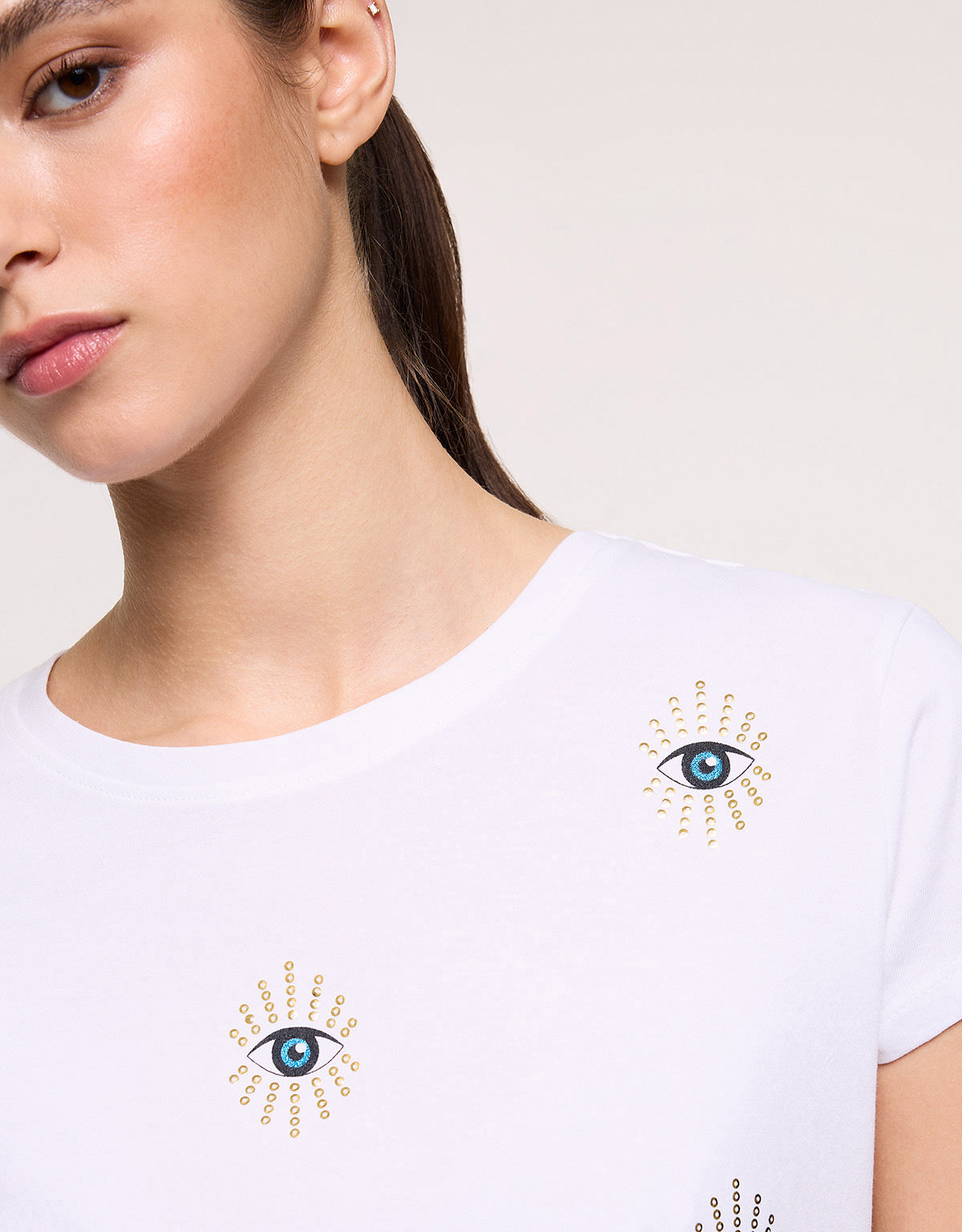 White Evil Eye T-Shirt - Olhosa