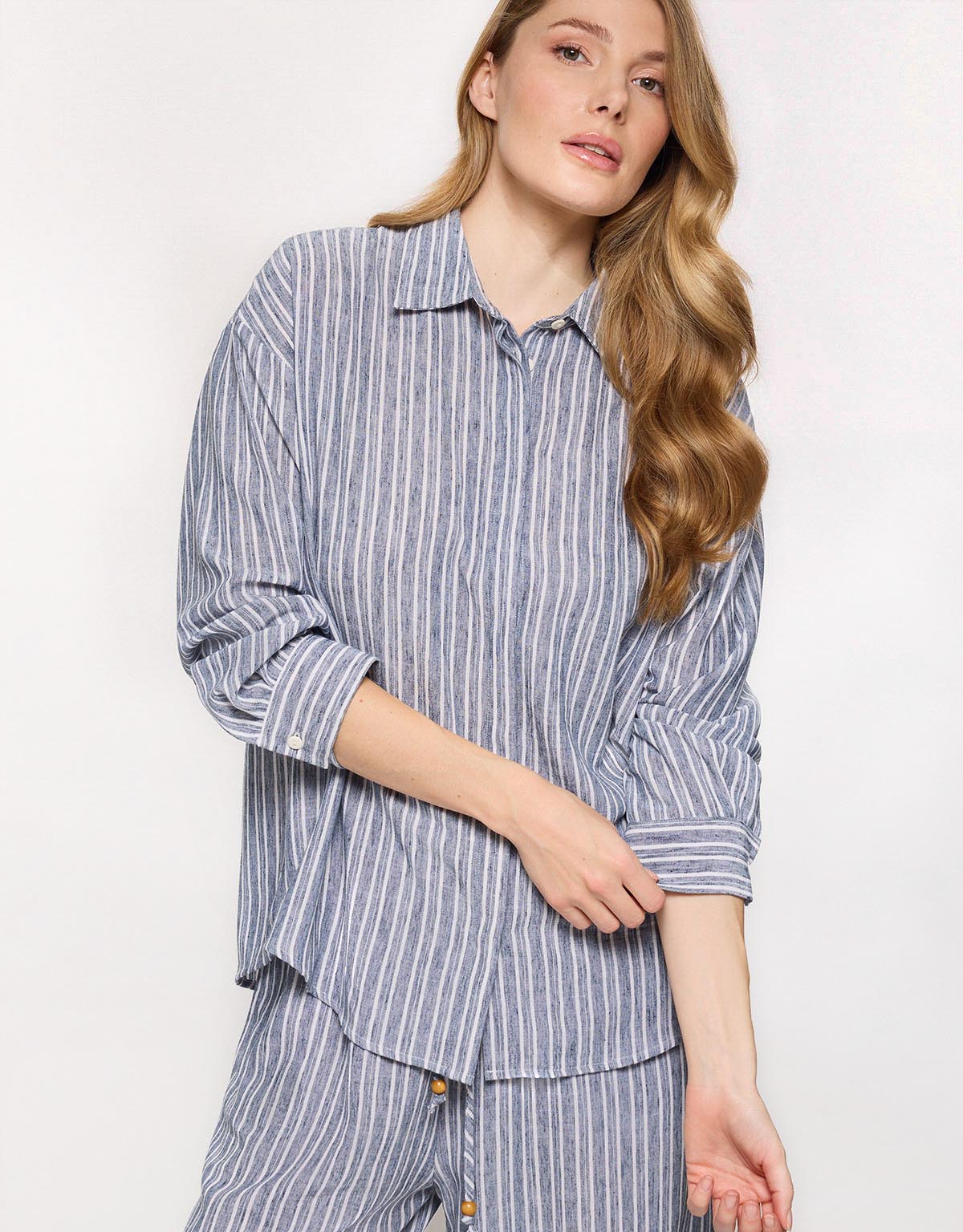 Blusa Manga Larga Azul - Bitania 2