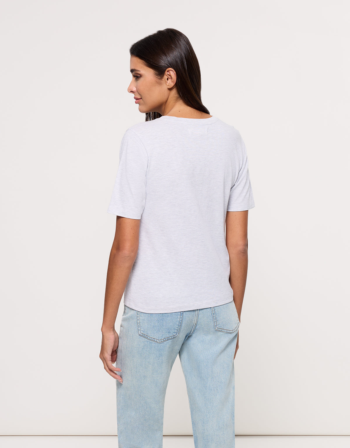 Camiseta Manga Corta Gris - Bluedoor 4