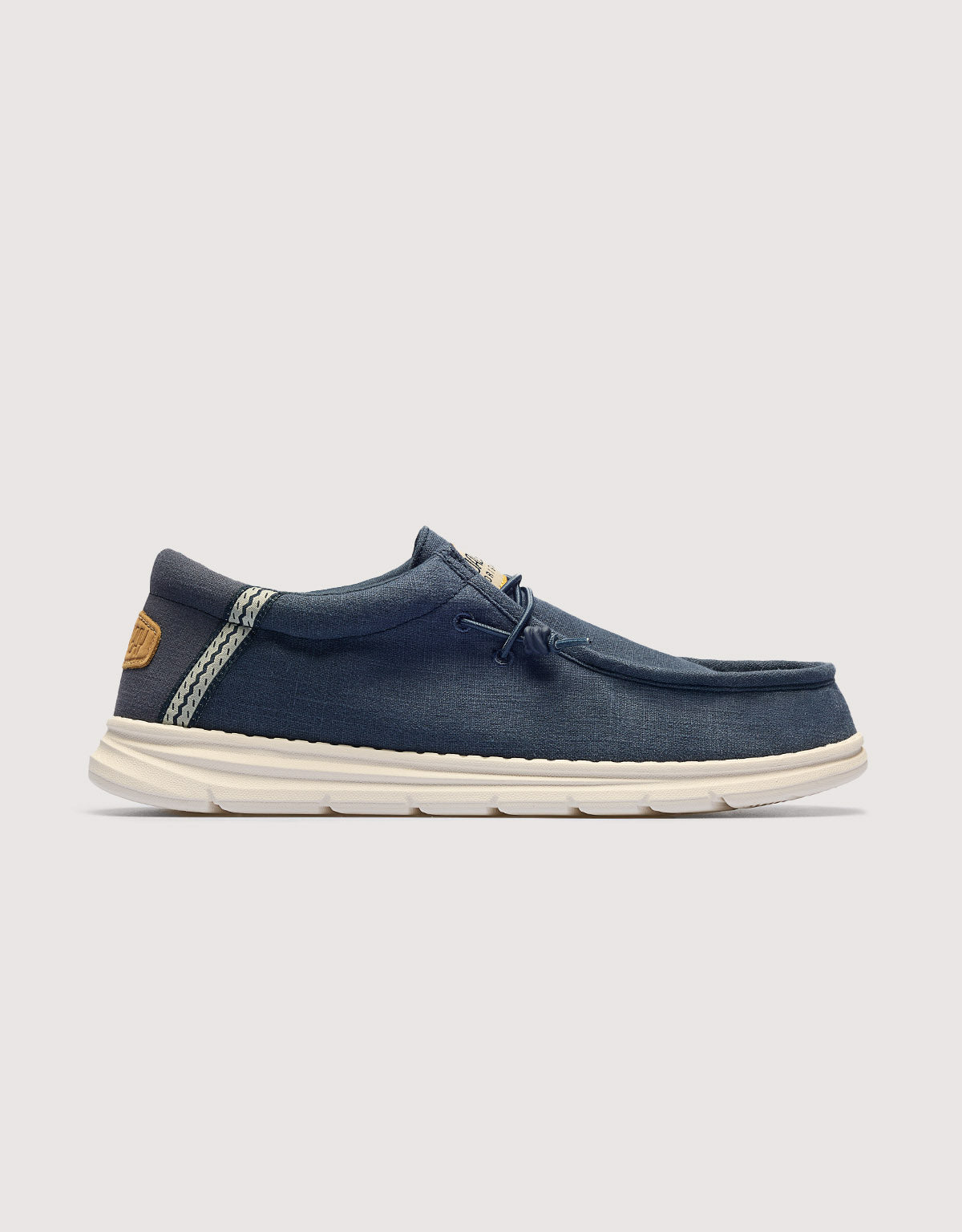 Wallabee Azul Marino - Crimson