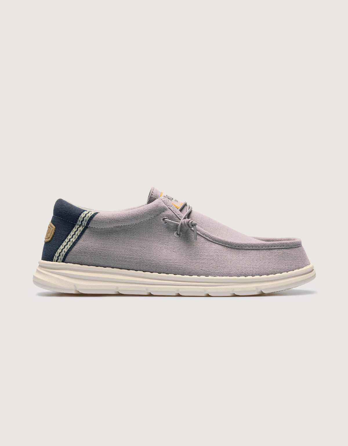 Wallabee Gris - Crimson