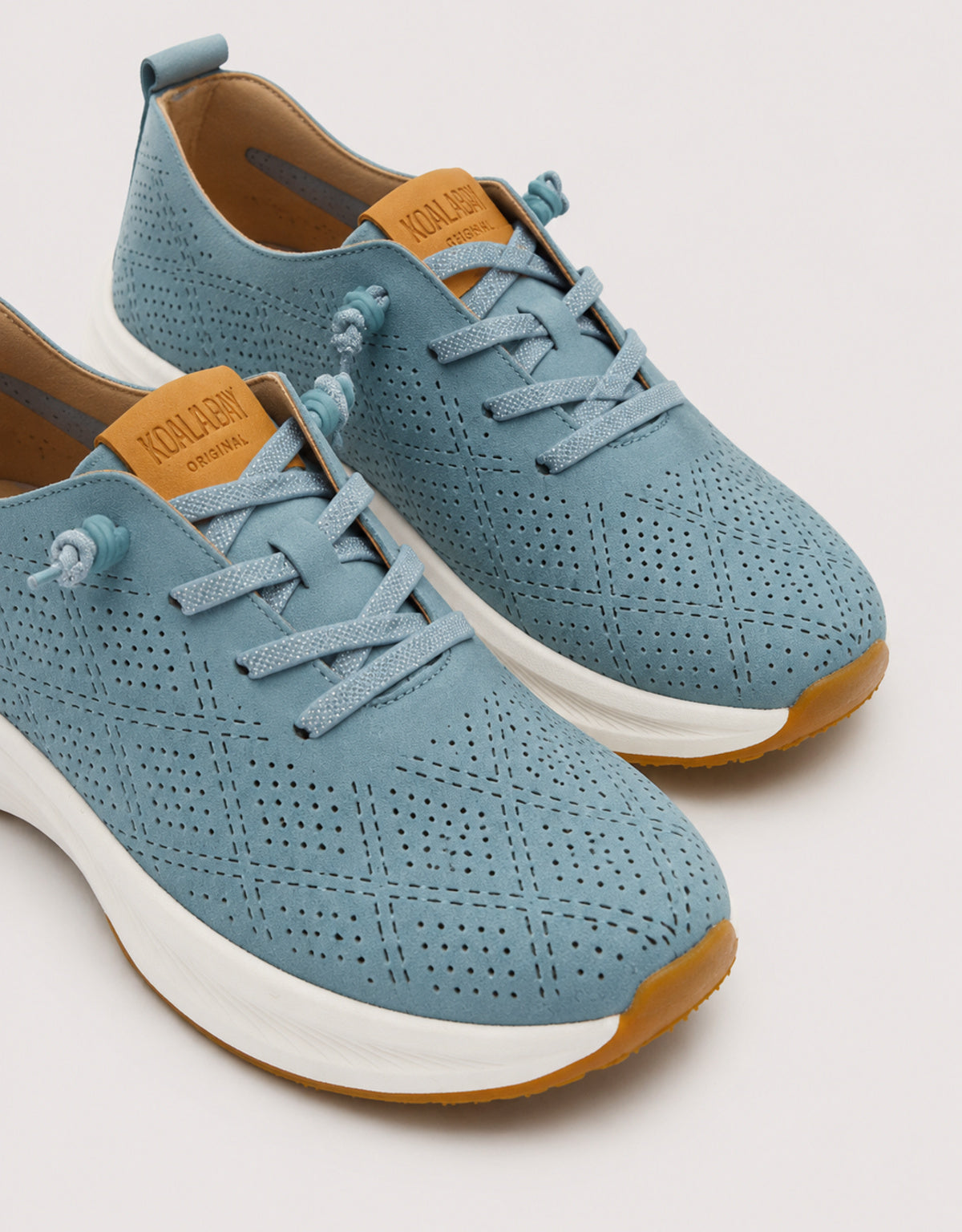 Light Sapphire Sneaker - Tunnigan