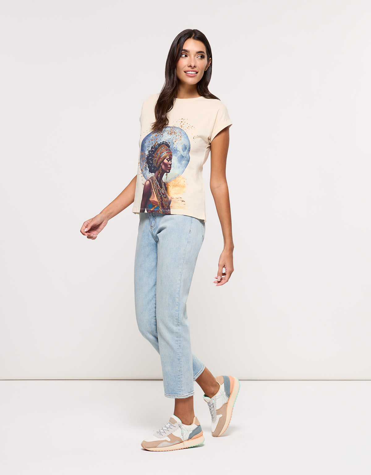 Short Sleeve T-Shirt - Kiari