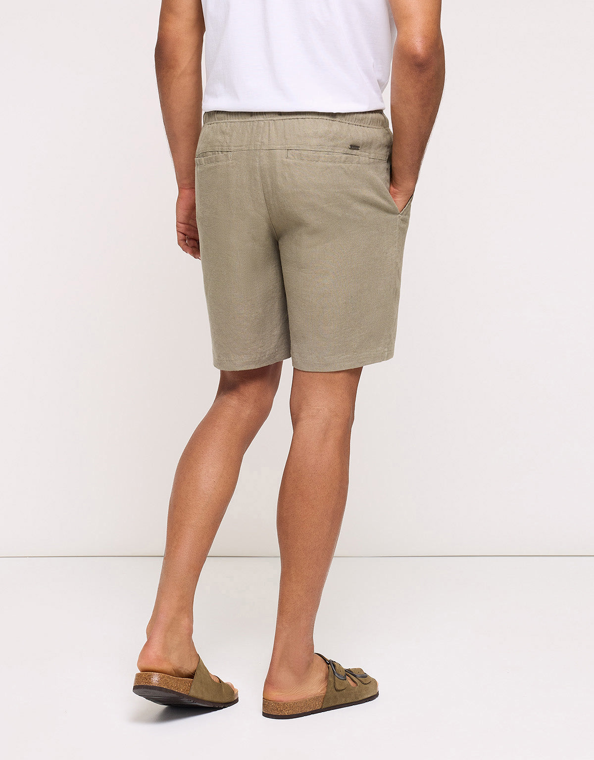 Linen Bermuda Shorts - Dumoto