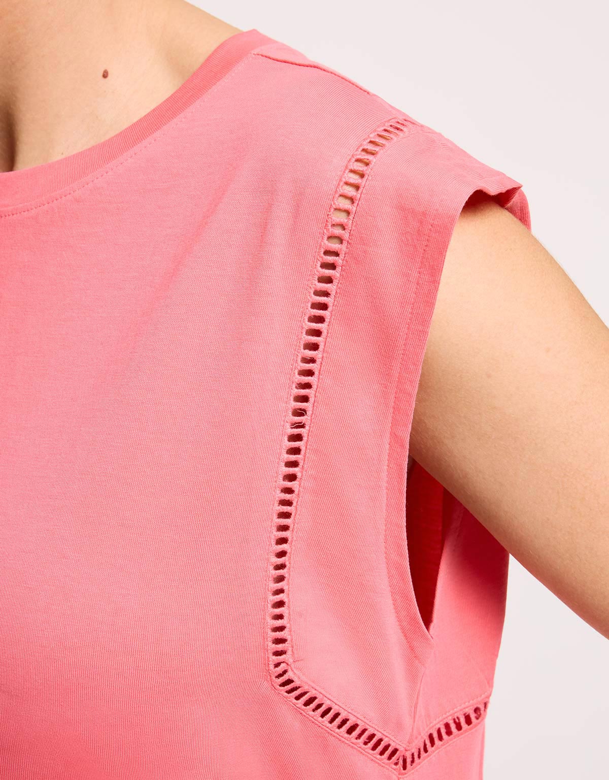 Coral Short Sleeve T-Shirt - Kipara