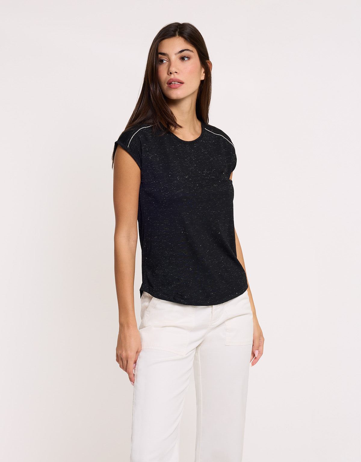 Camiseta Manga Corta Negro - Shimero 26 1