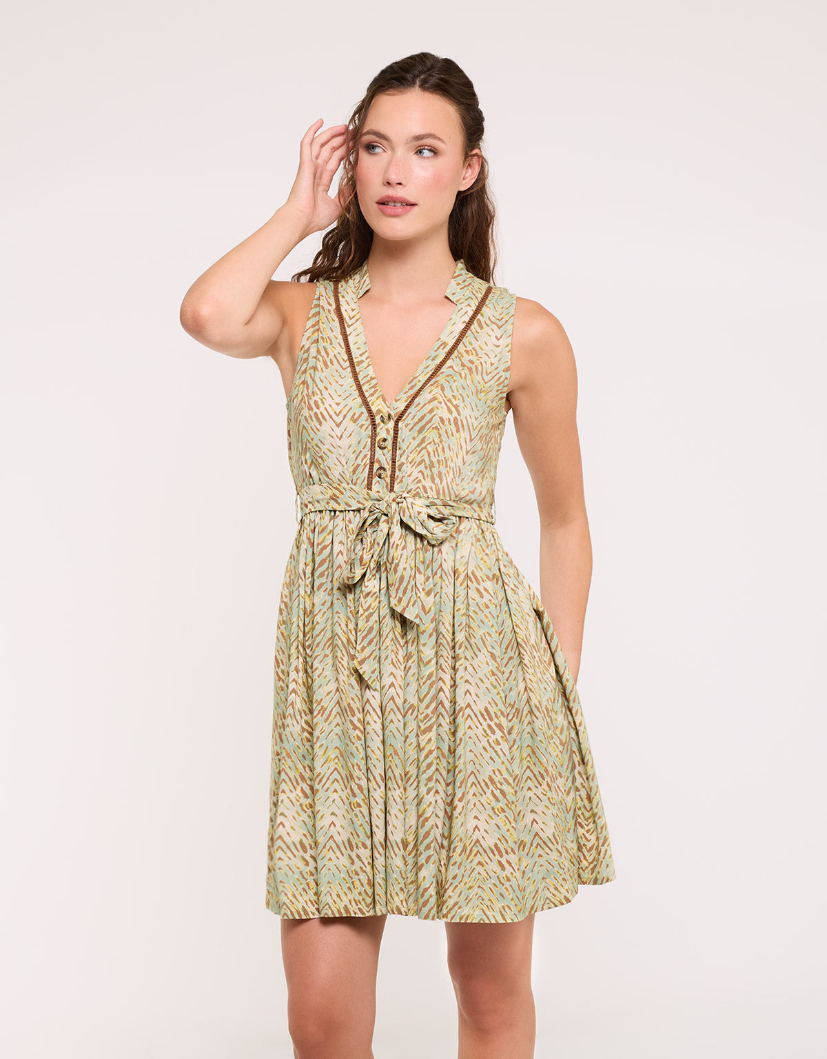 Vestido Corto con Lazo Caqui - Biera 4