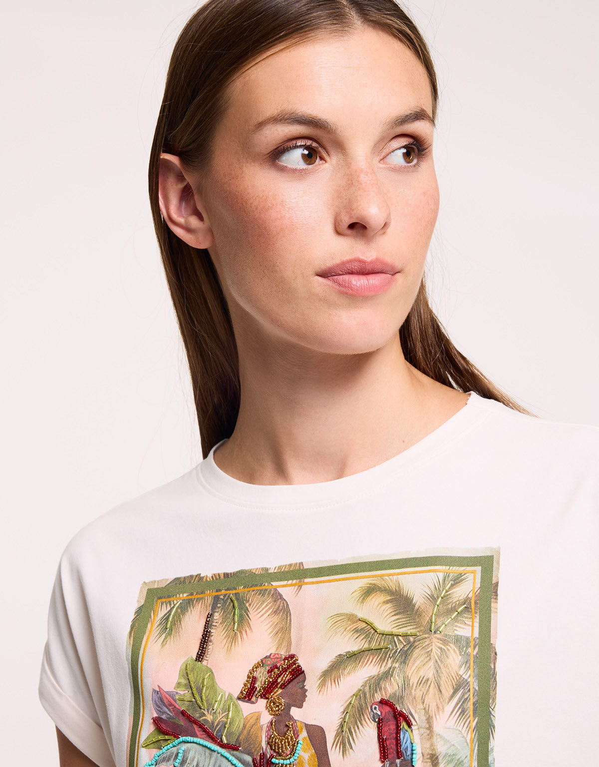 White Short-Sleeve T-Shirt - Lamila
