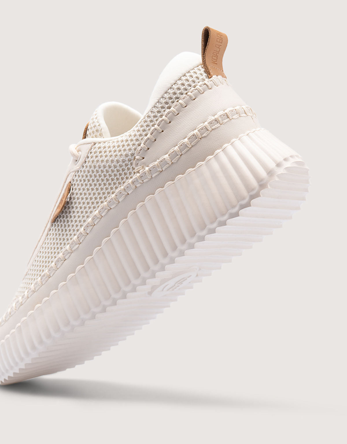 Beige Sneakers - Trevino